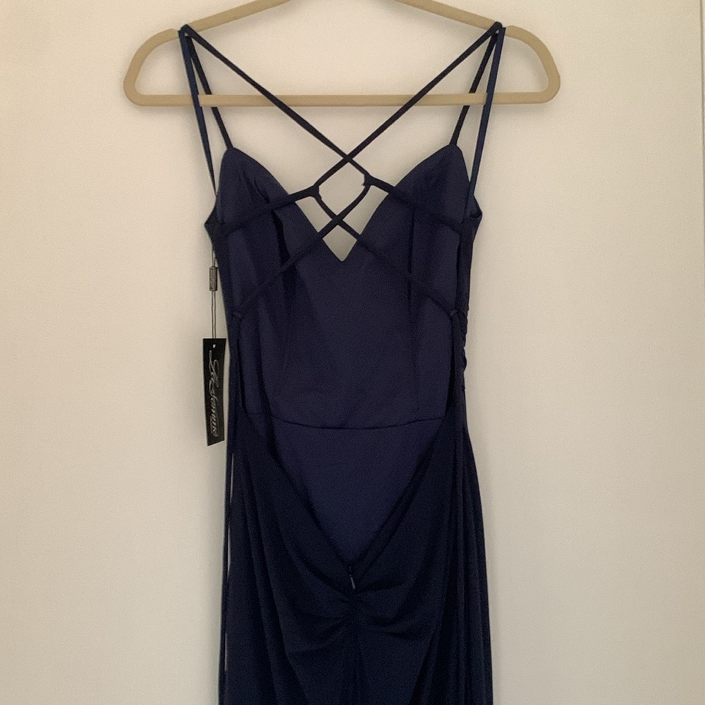 La Femme Navy Blue Backless Spaghetti-Strap Evening Gown - Picture 5 of 8